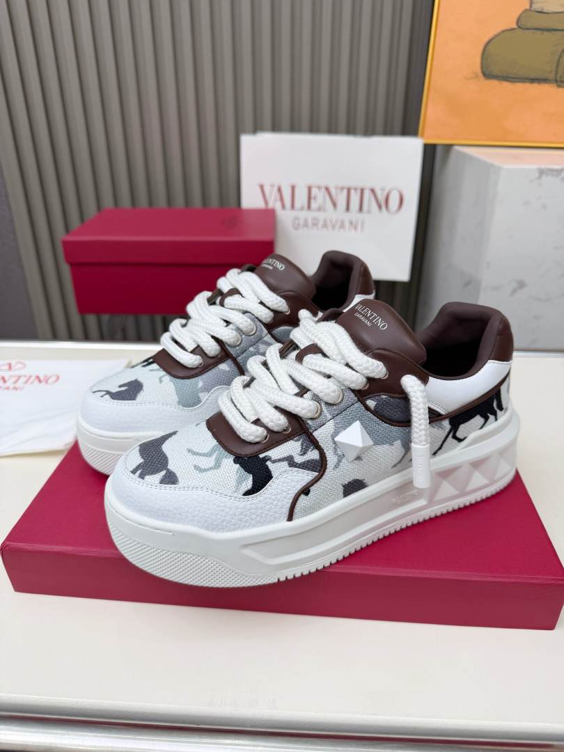 Casual Shoes