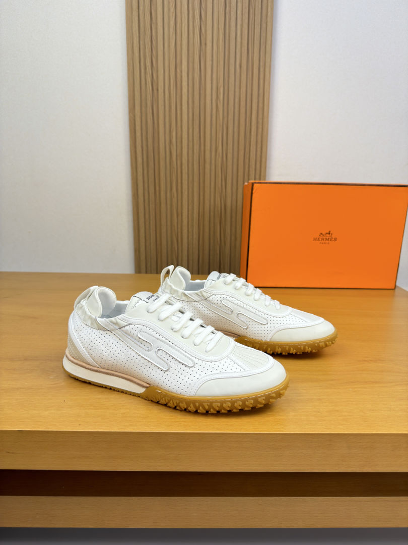 Hermes Sports Shoes