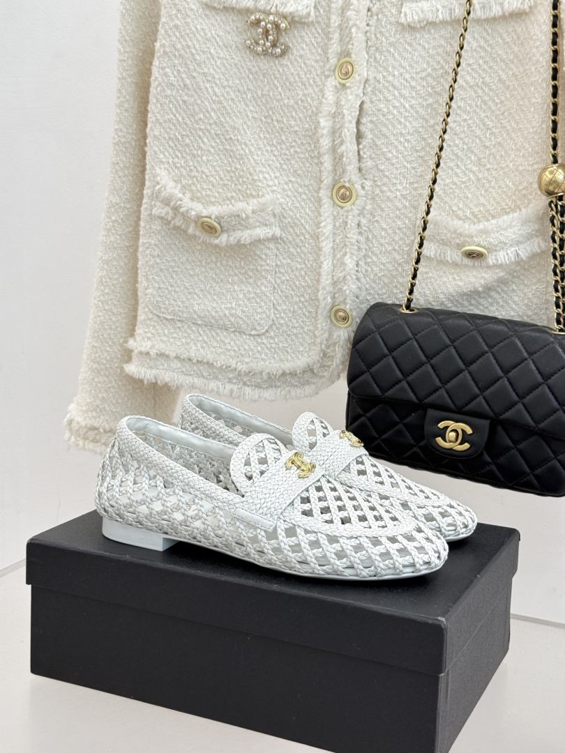 Casual Shoes