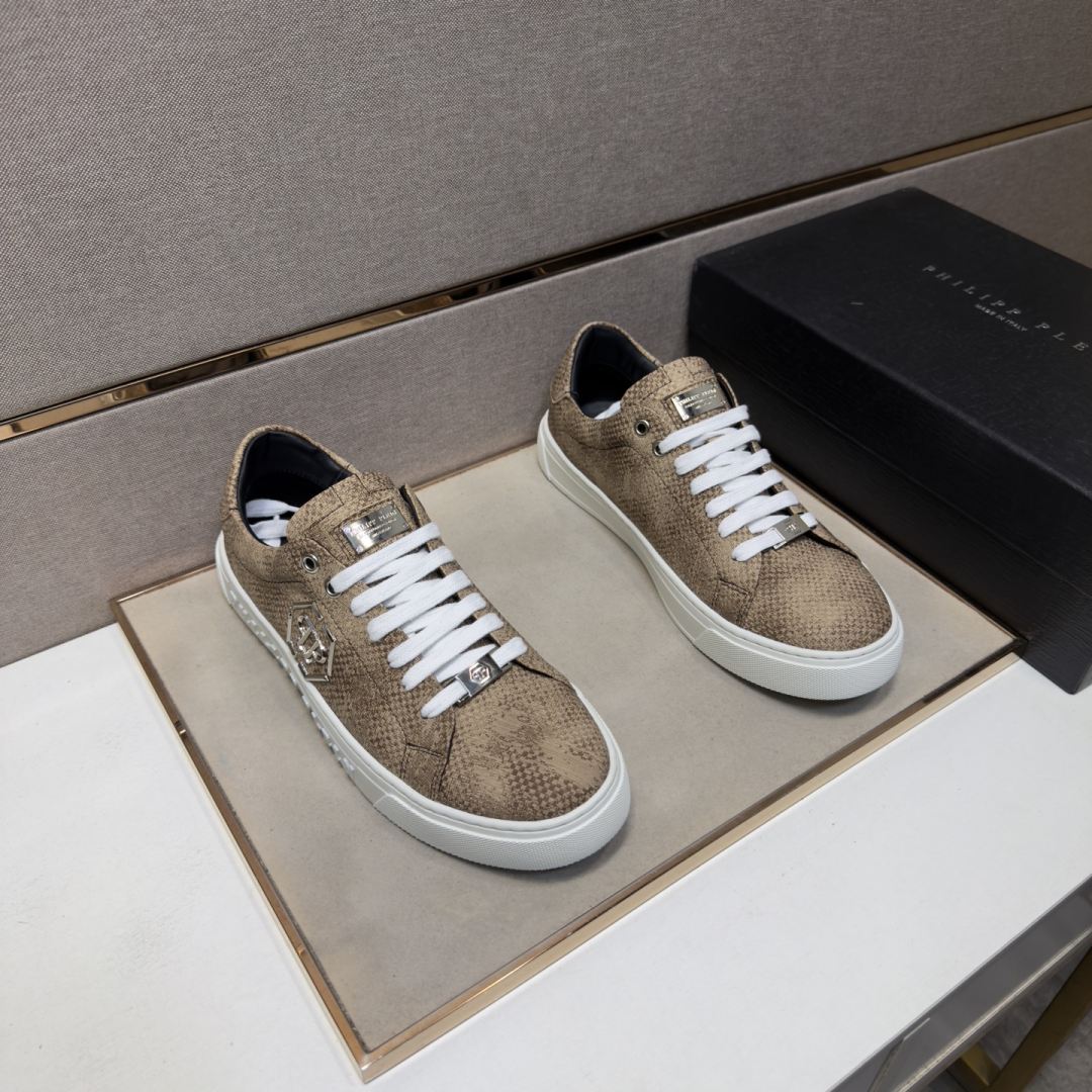 Casual Shoes