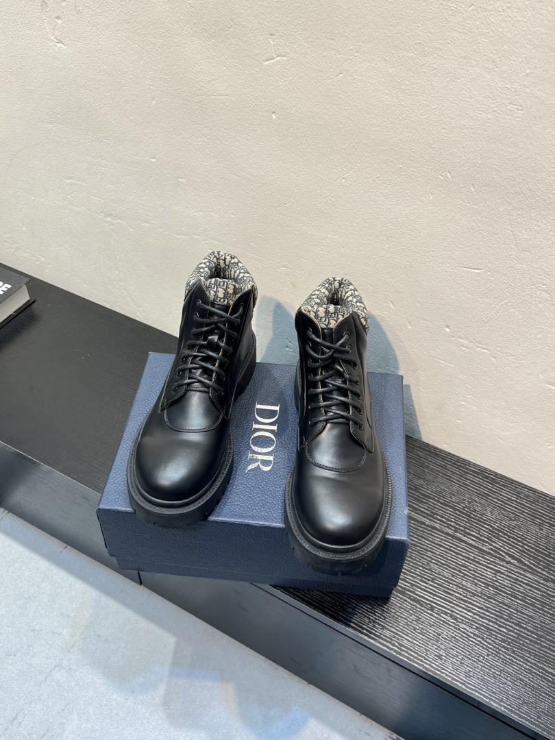 Dior Leather Shoes