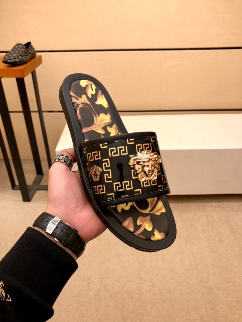 Versace Slides
