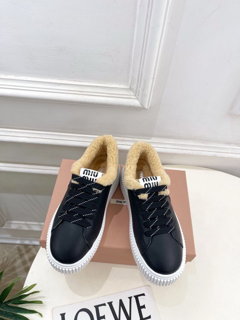 Miu Miu Casual Shoes