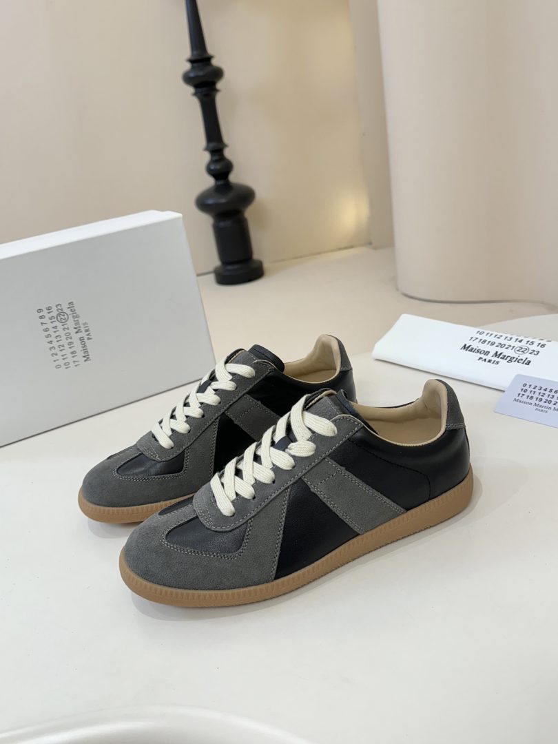 Casual Shoes