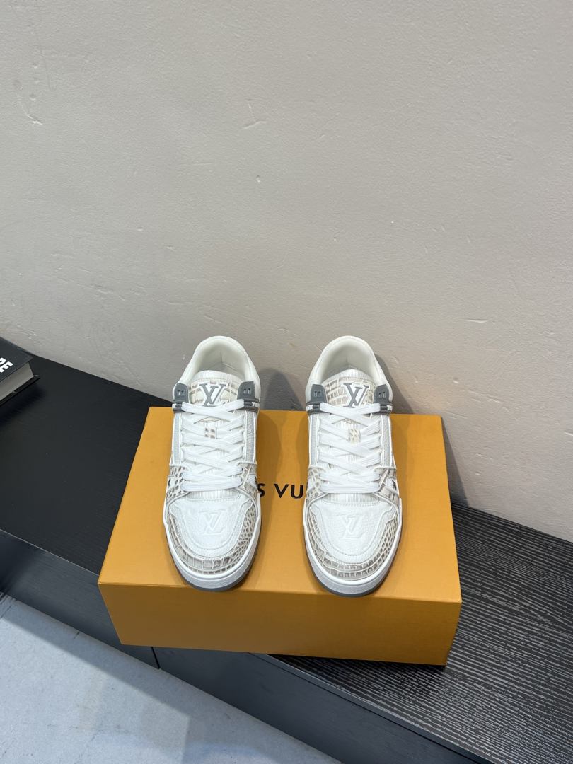Louis Vuitton Casual Shoes