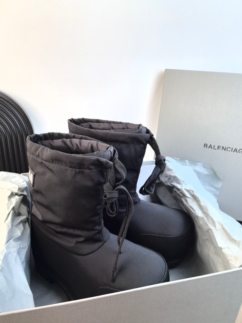 Balenciaga Boots