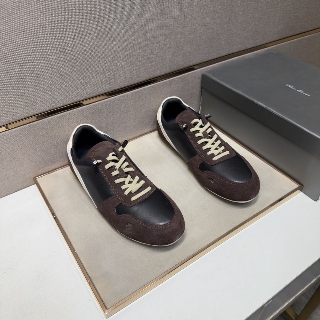 Casual Shoes