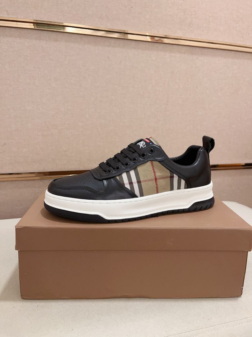 Burberry Casual Shoes