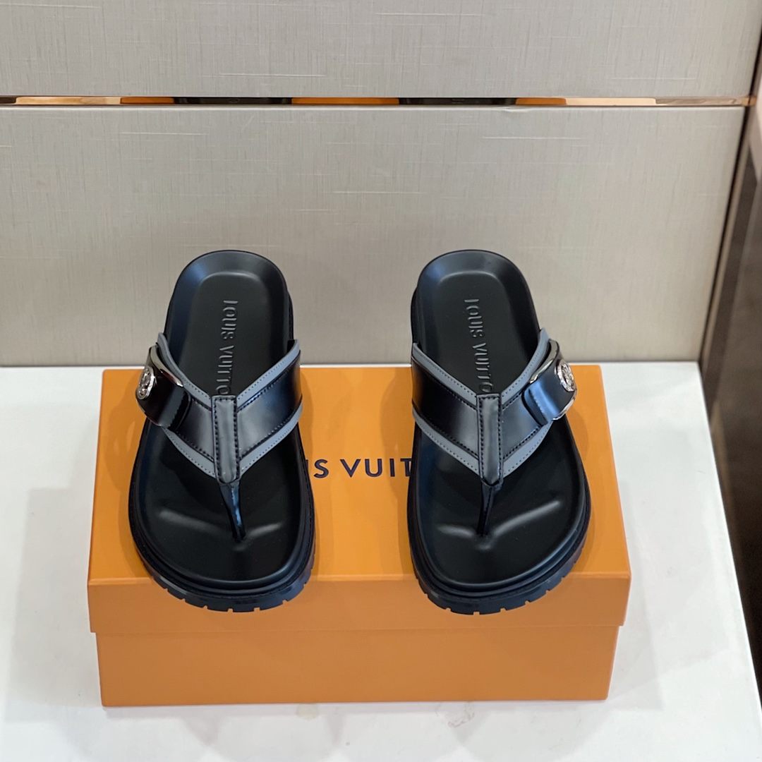 Louis Vuitton Slides