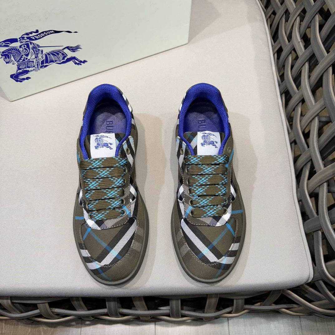 Burberry Sports Shoes