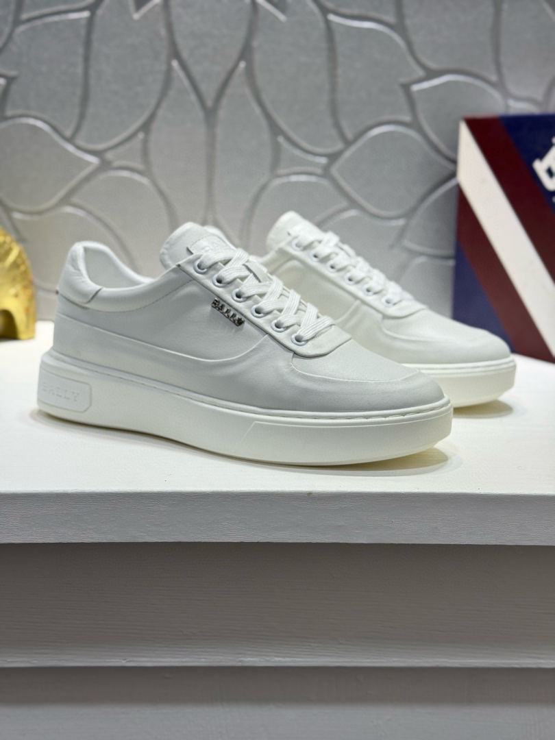 Casual Shoes