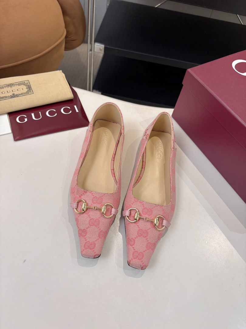 Casual Shoes