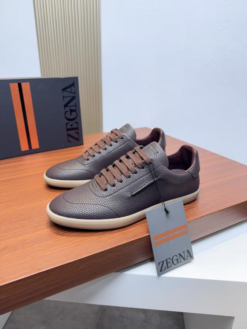 Casual Shoes