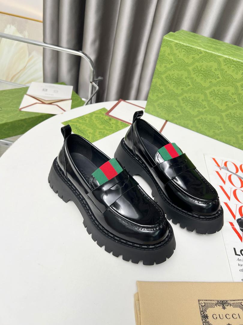 Gucci Casual Shoes