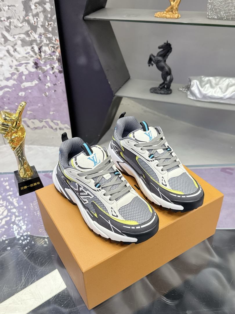 Casual Shoes