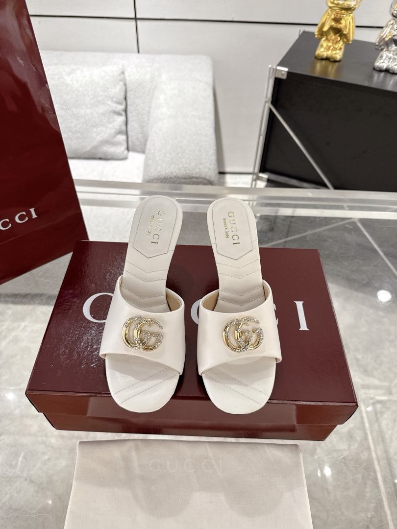 Gucci Slides