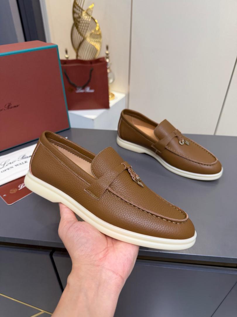 Casual Shoes