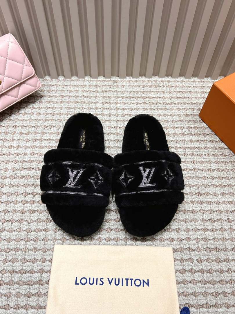 Louis Vuitton Slides