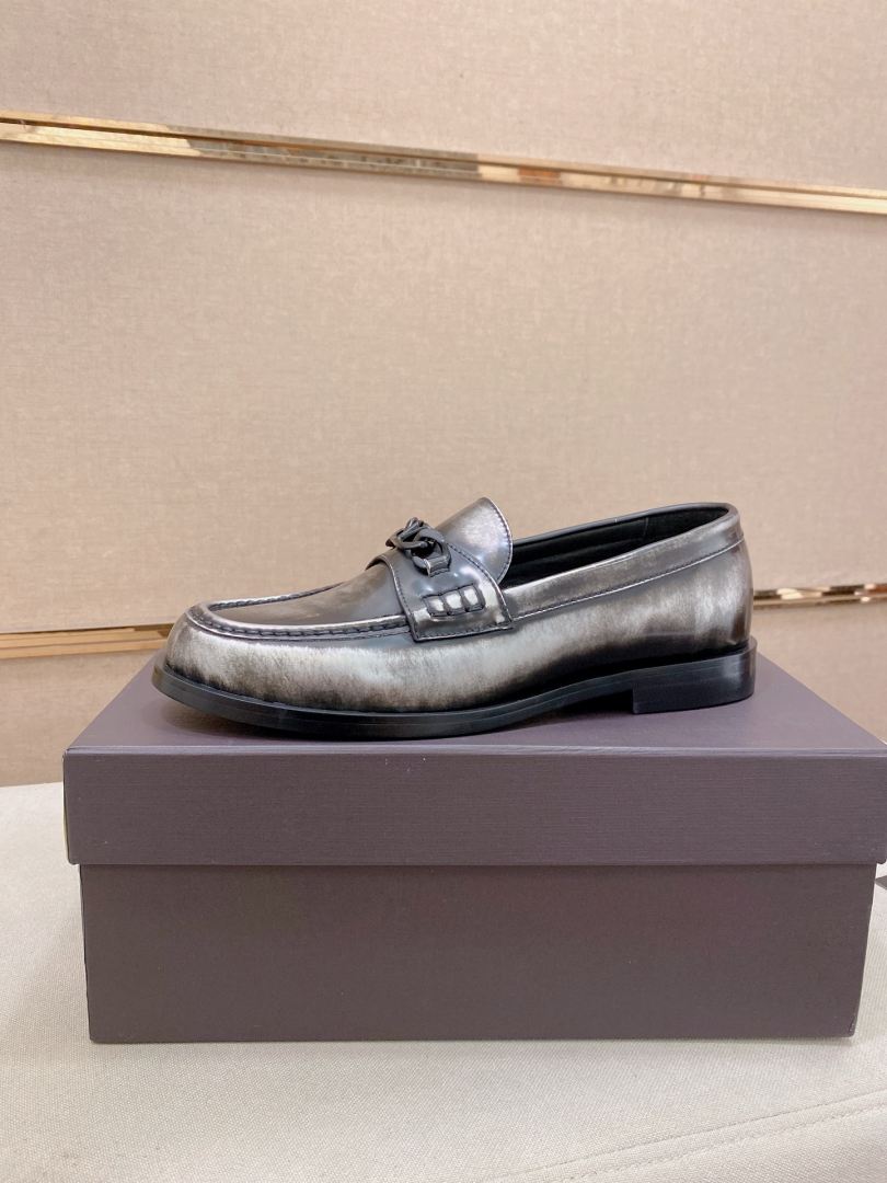 Casual Shoes