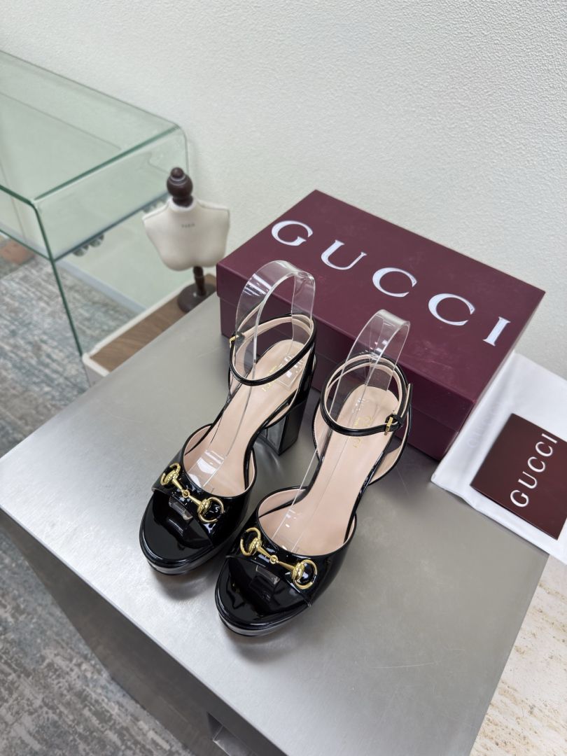 Gucci Slides