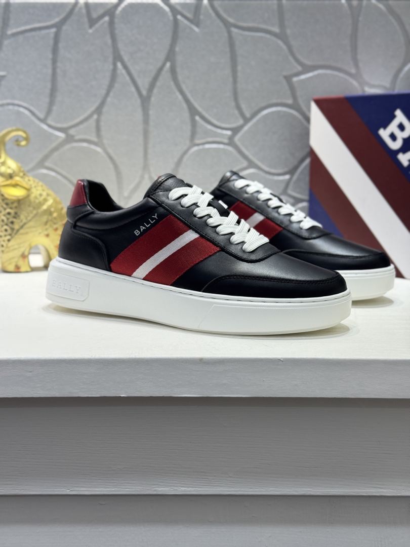 Casual Shoes