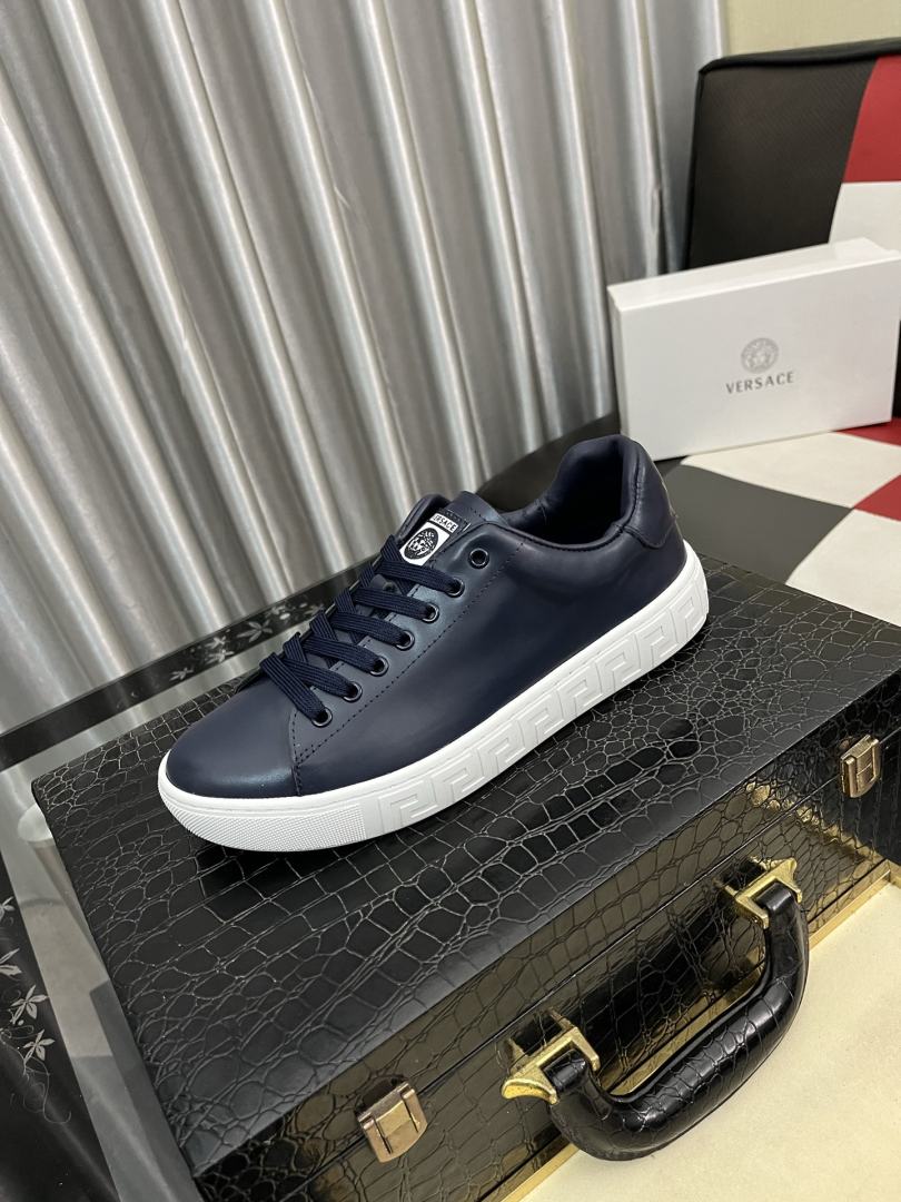 Casual Shoes
