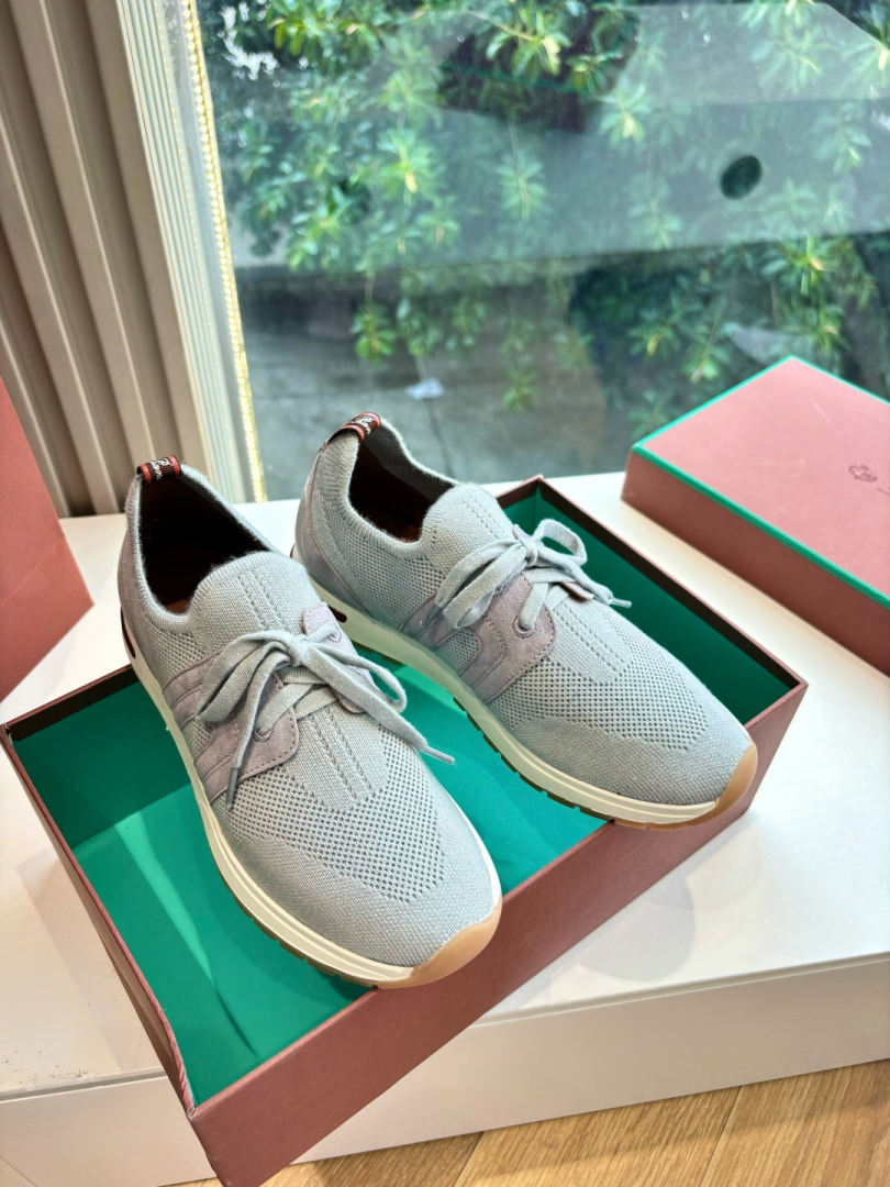 Casual Shoes