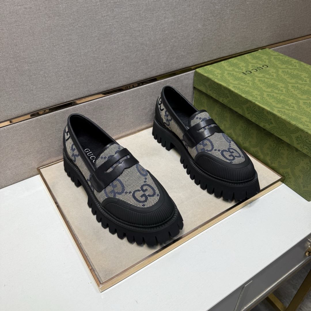 Gucci Casual Shoes