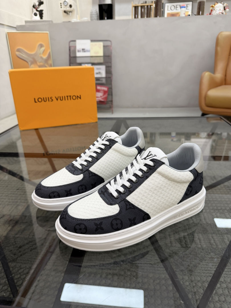 Casual Shoes