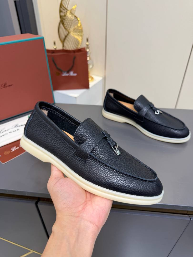 Casual Shoes