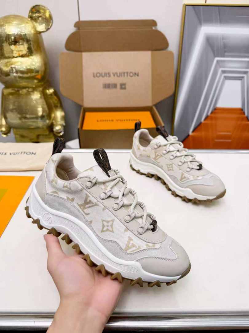 Louis Vuitton Sports Shoes