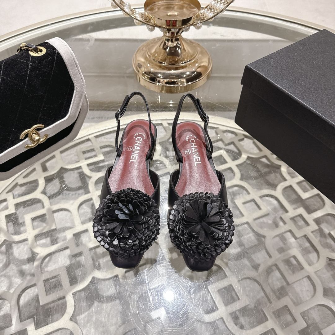 Chanel High Heels