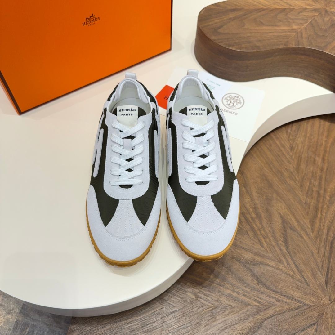 Hermes Sports Shoes