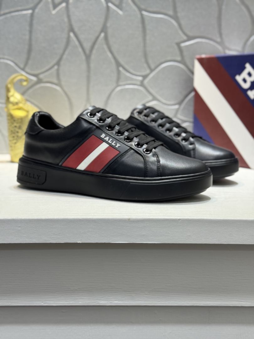 Casual Shoes