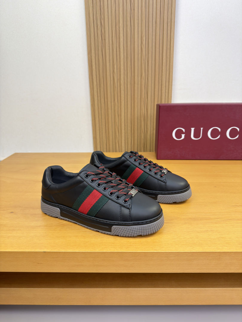 Gucci Sports Shoes