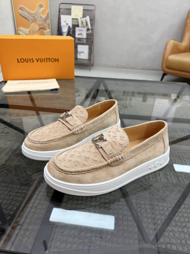 Casual Shoes
