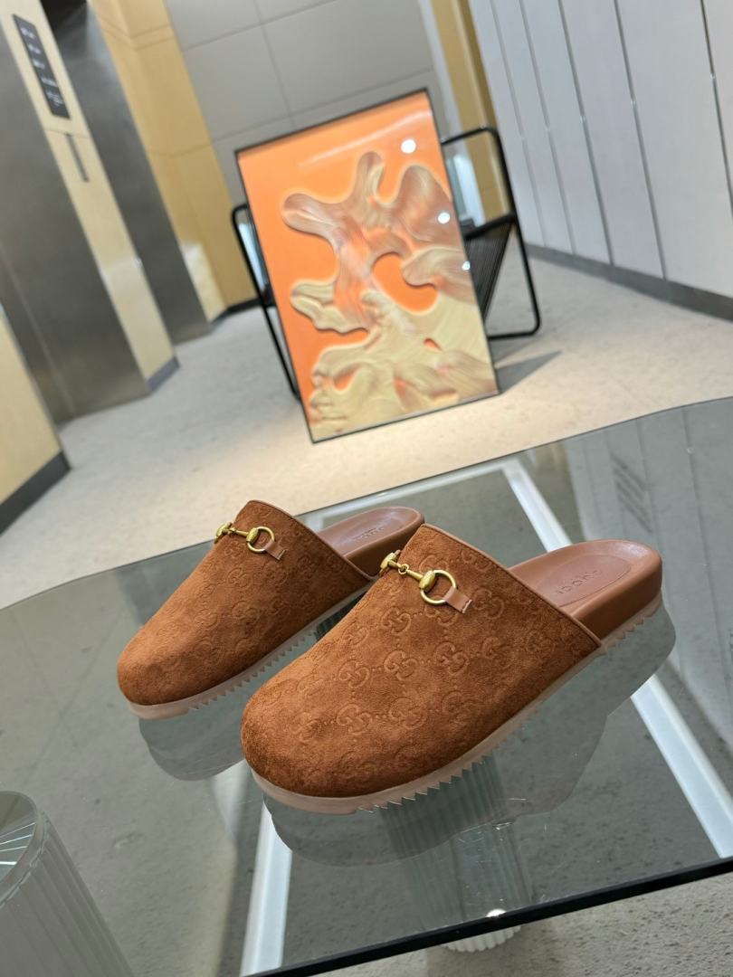 Gucci Slides