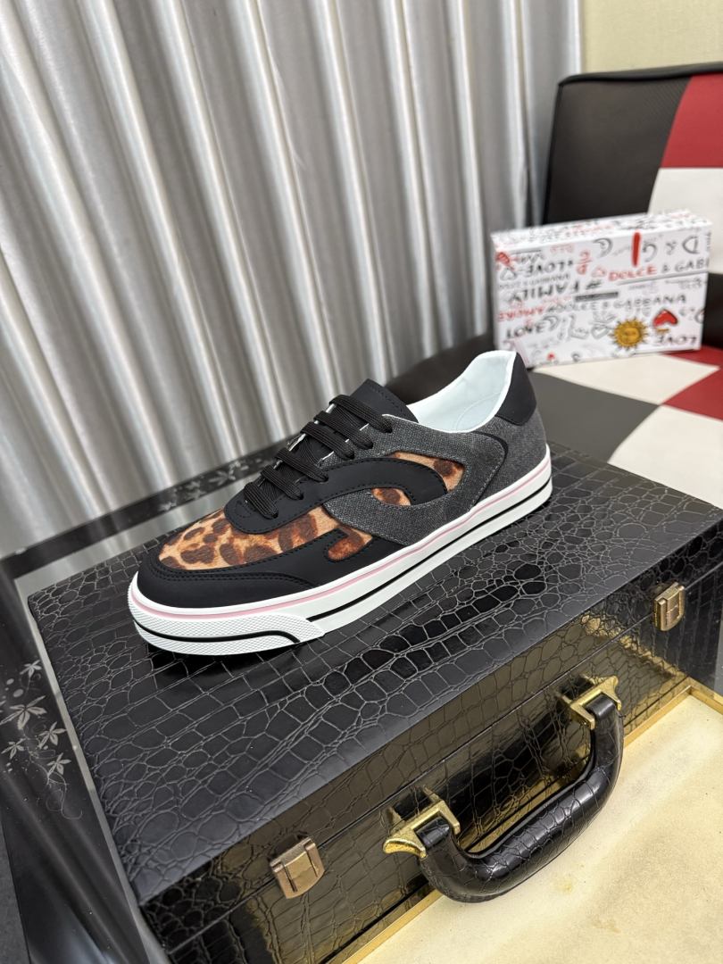 Casual Shoes