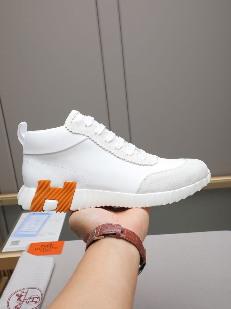 Hermes Sports Shoes