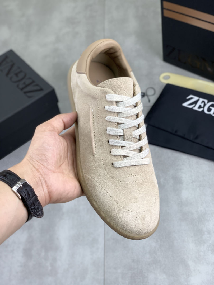 Casual Shoes