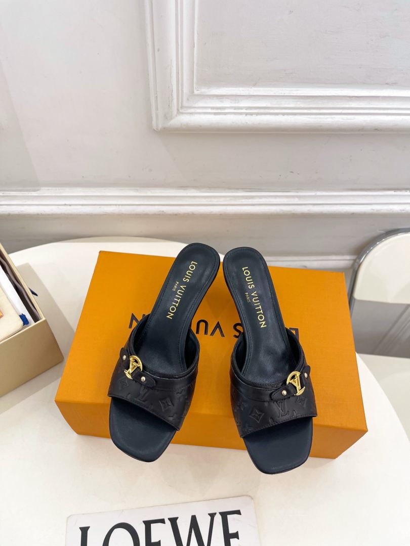 Louis Vuitton Slides