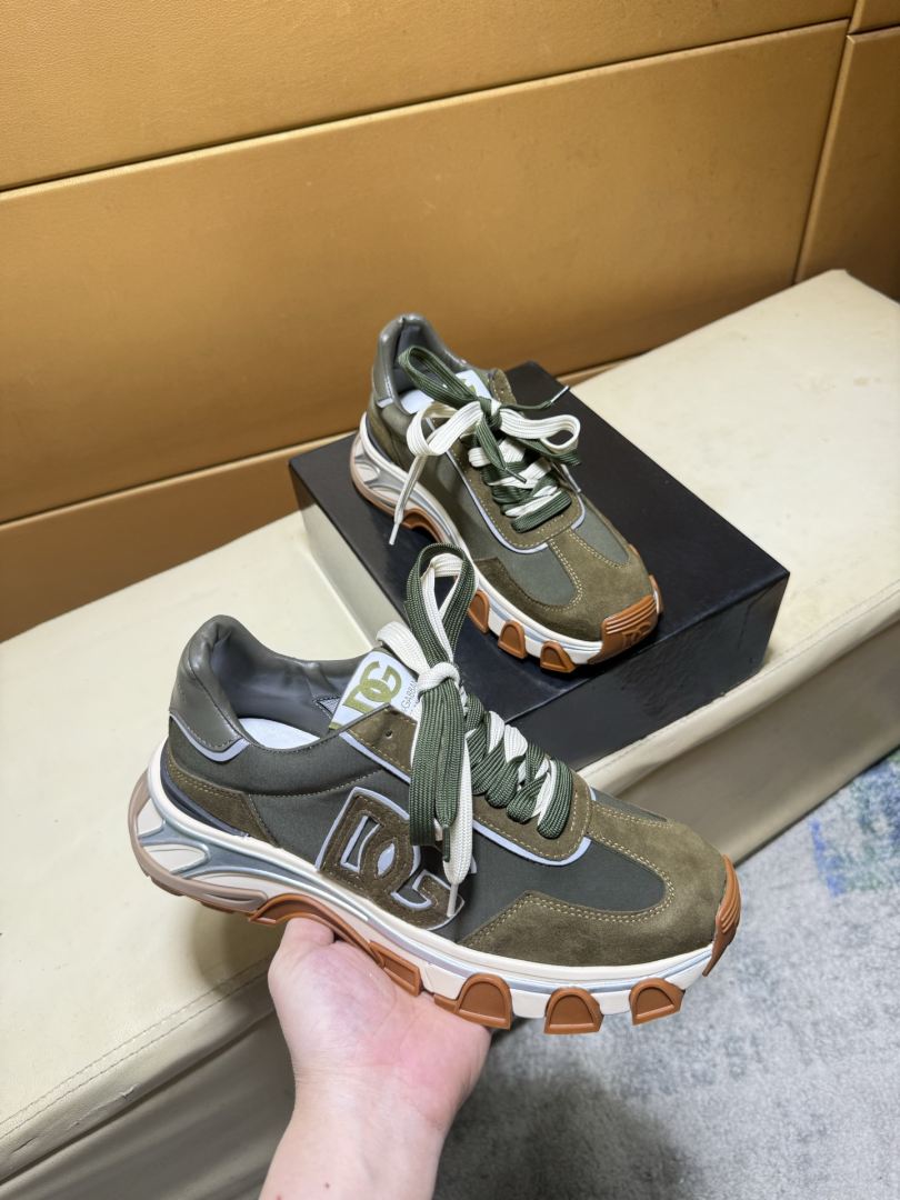 Casual Shoes