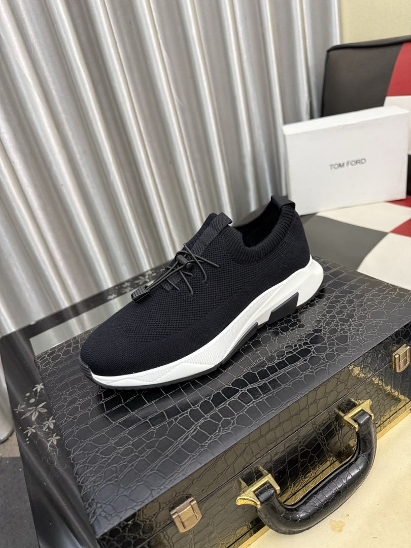 Casual Shoes