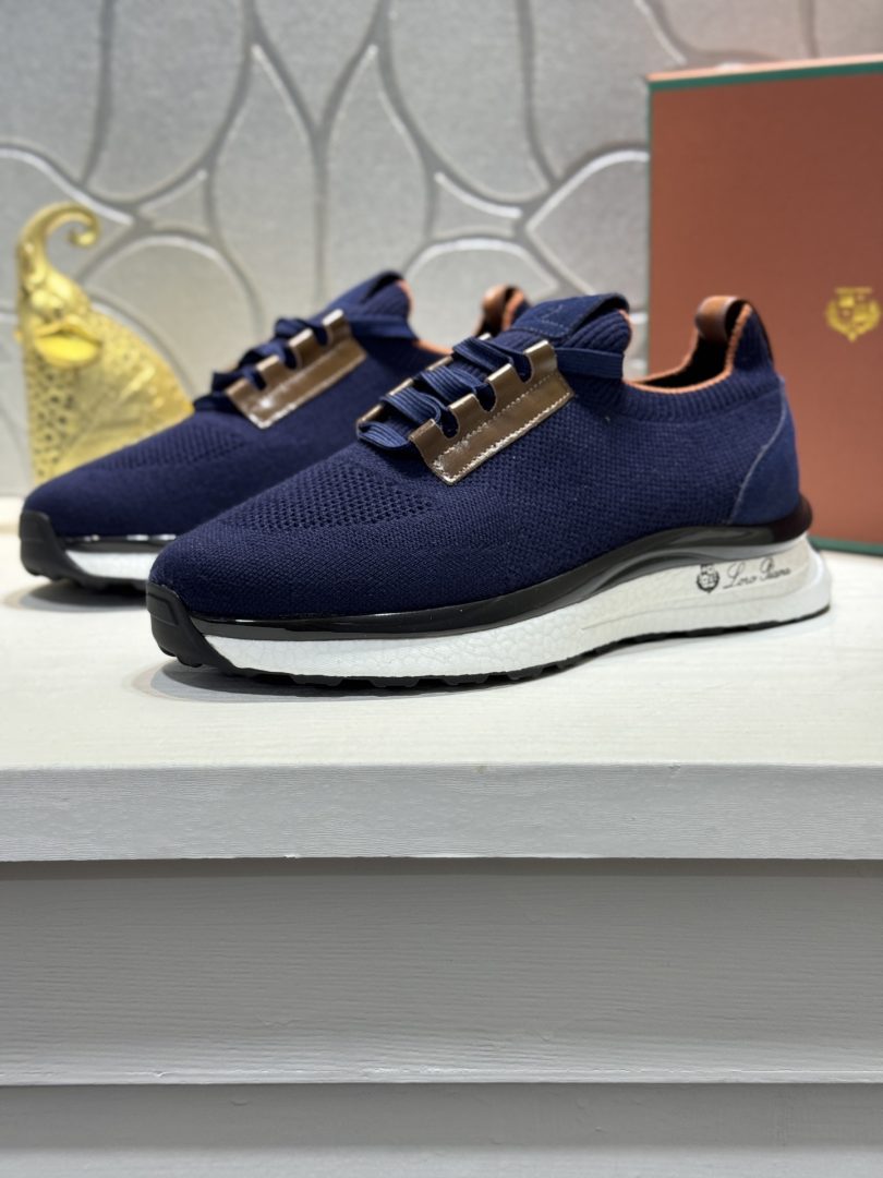Casual Shoes