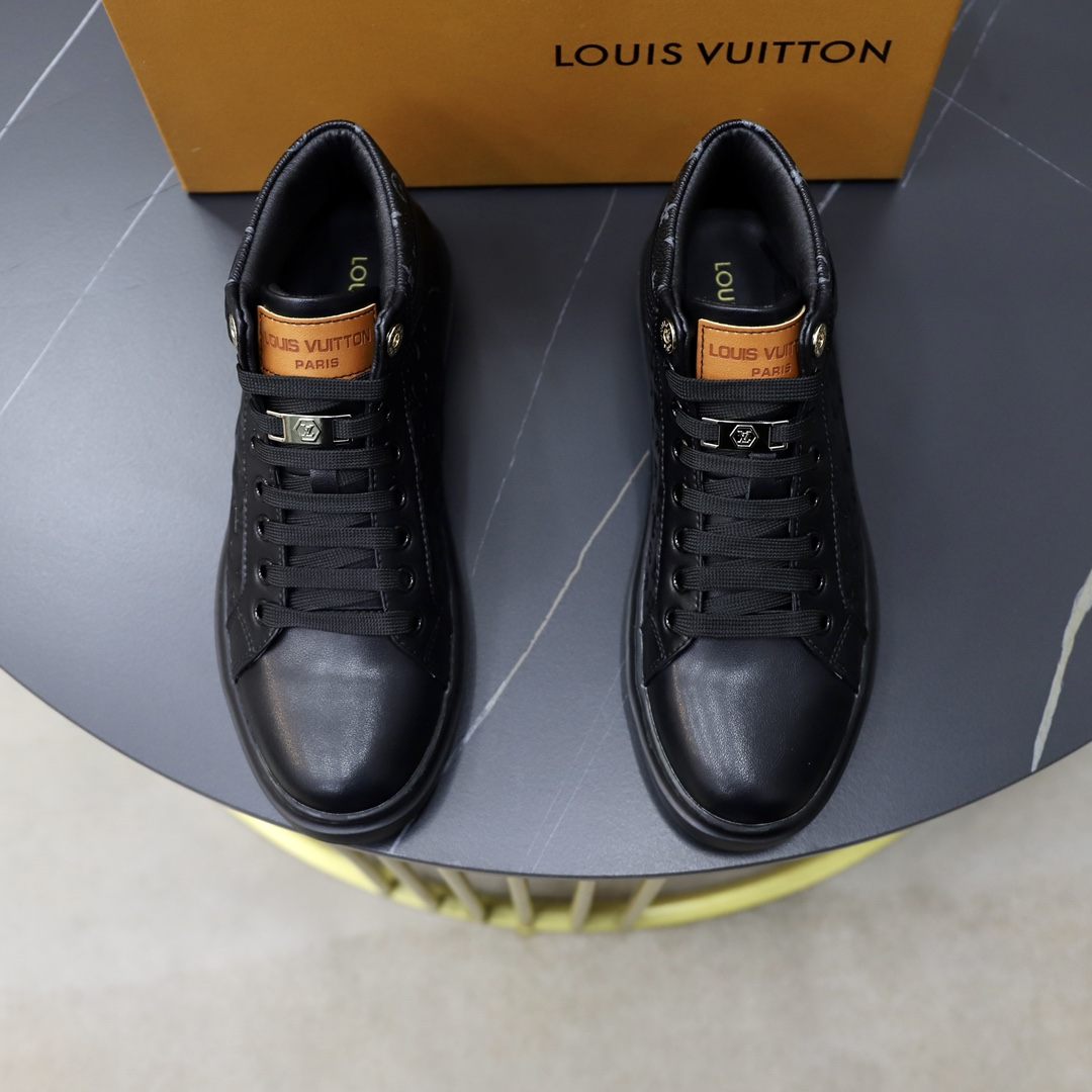 Louis Vuitton Sports Shoes