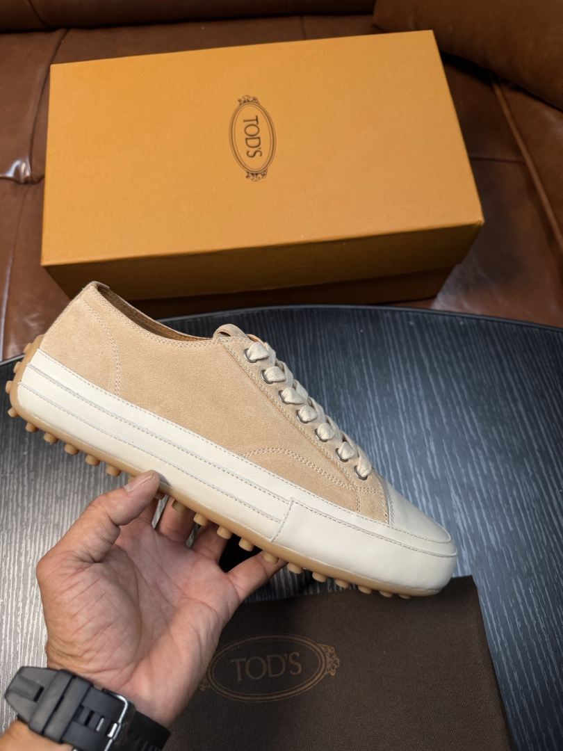 Casual Shoes