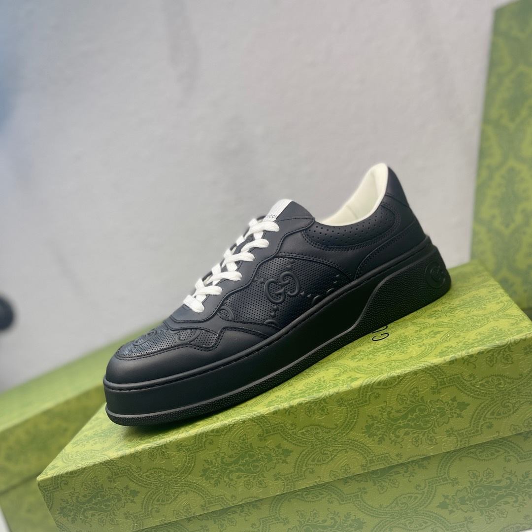 Gucci Sports Shoes