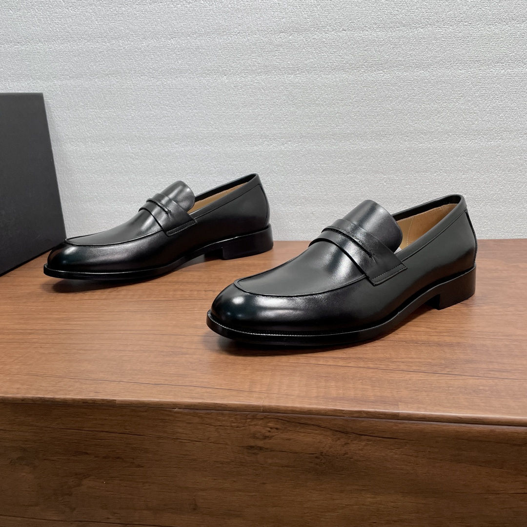 Casual Shoes