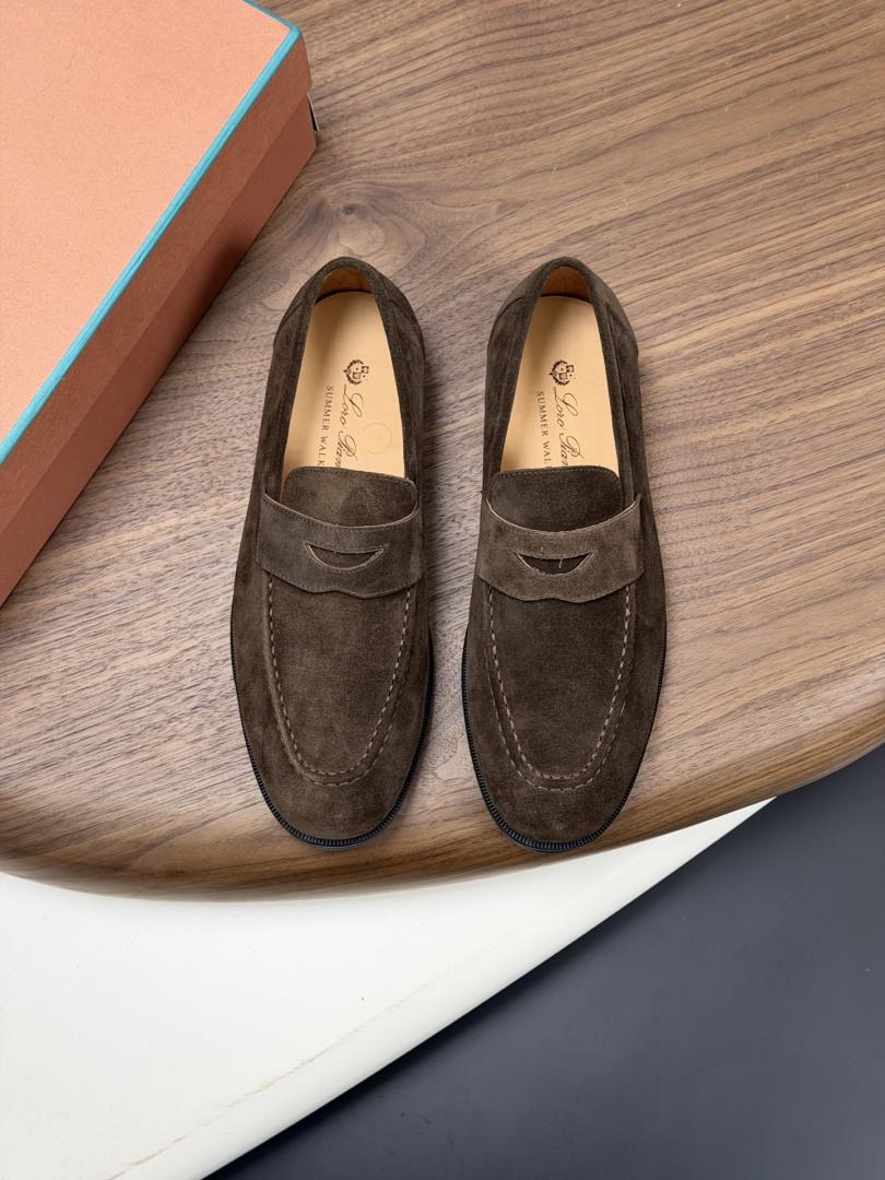 Casual Shoes